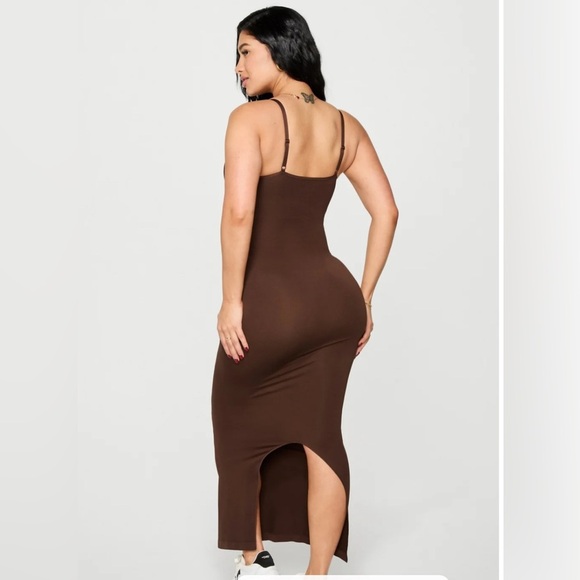 YITTY Collection Fabletics Smooth As Hell Shaping Maxi Dress Bossed Up Brown NWT - Picture 2 of 12